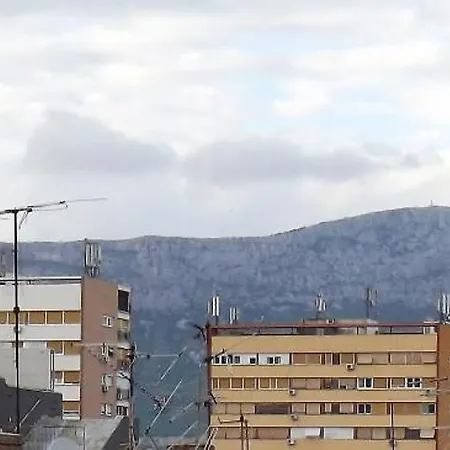 4 * Сплит