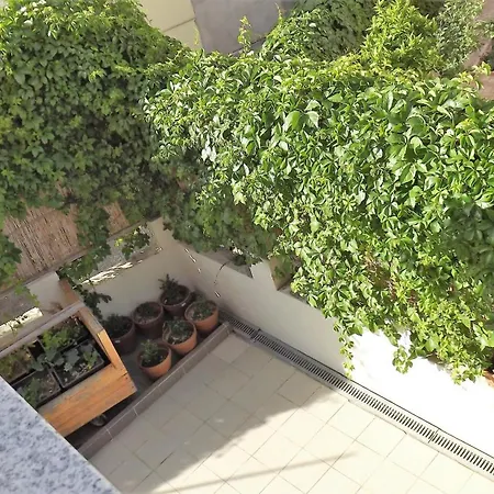 Apartman 4 *